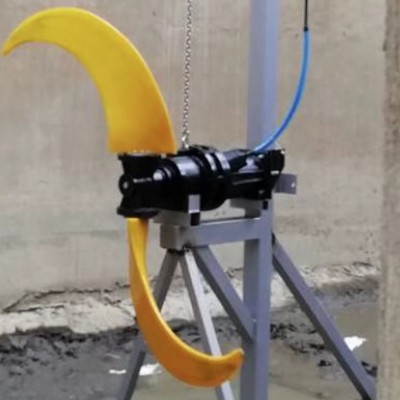 潜水推流器